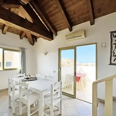 Bright Top Floor with Terrace