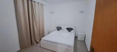 a white room with a bed and a window at Maravilha do Planalto in Assomada