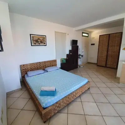 Holiday Properties Commercial Center - Wi-fi