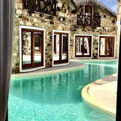 Suite and pool