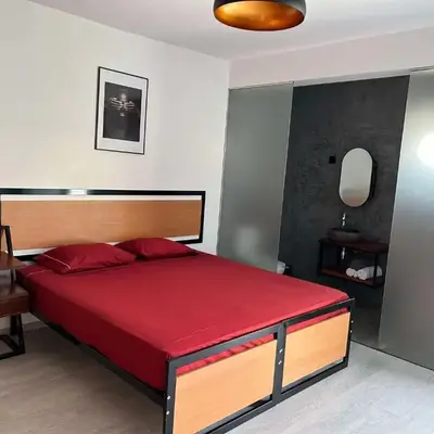 Nos Cantin Ensuite Bedroom