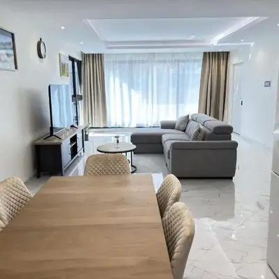 Relax and Stay in Praia Spacious 3bdr Apartment