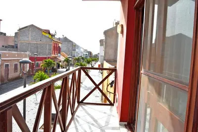 a balcony with a view of a street at Central Apartamento Fogo 101 in Santa Maria