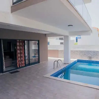 Otro Residence