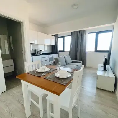 Apartamento T1 - MedSal Residence