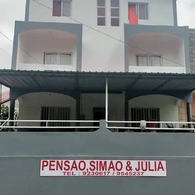 Pensão Simão & Júlia