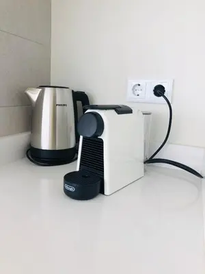 a coffee maker sitting on top of a counter at Kasa Imbondeiro in Mindelo