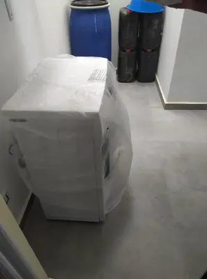 a white box sitting on the floor in a room at Apartamento T2 em Sal Rei - Boavista in Sal Rei